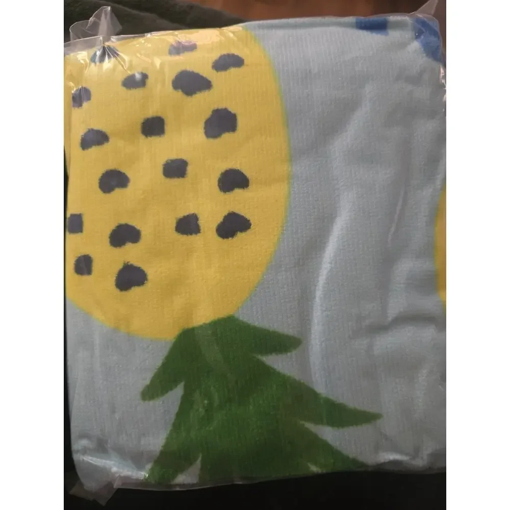 Auxory Beach Towel Pineapples Super Absorbent Towel